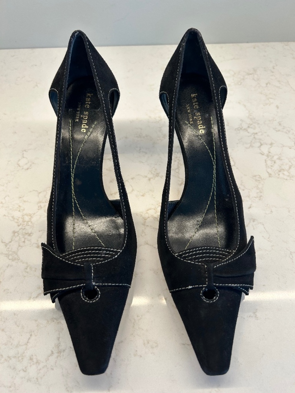 NWOB Kate Spade New York Black Suede Contrast-Stich Bow Kitten Heels Sz 8